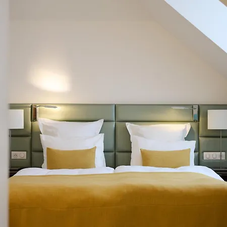 Chateau Hochberg & Restaurant By Lalique Hotel 4*