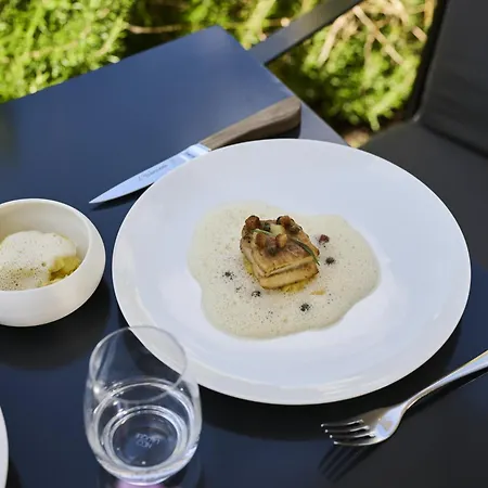 Hotel Chateau Hochberg & Restaurant By Lalique
